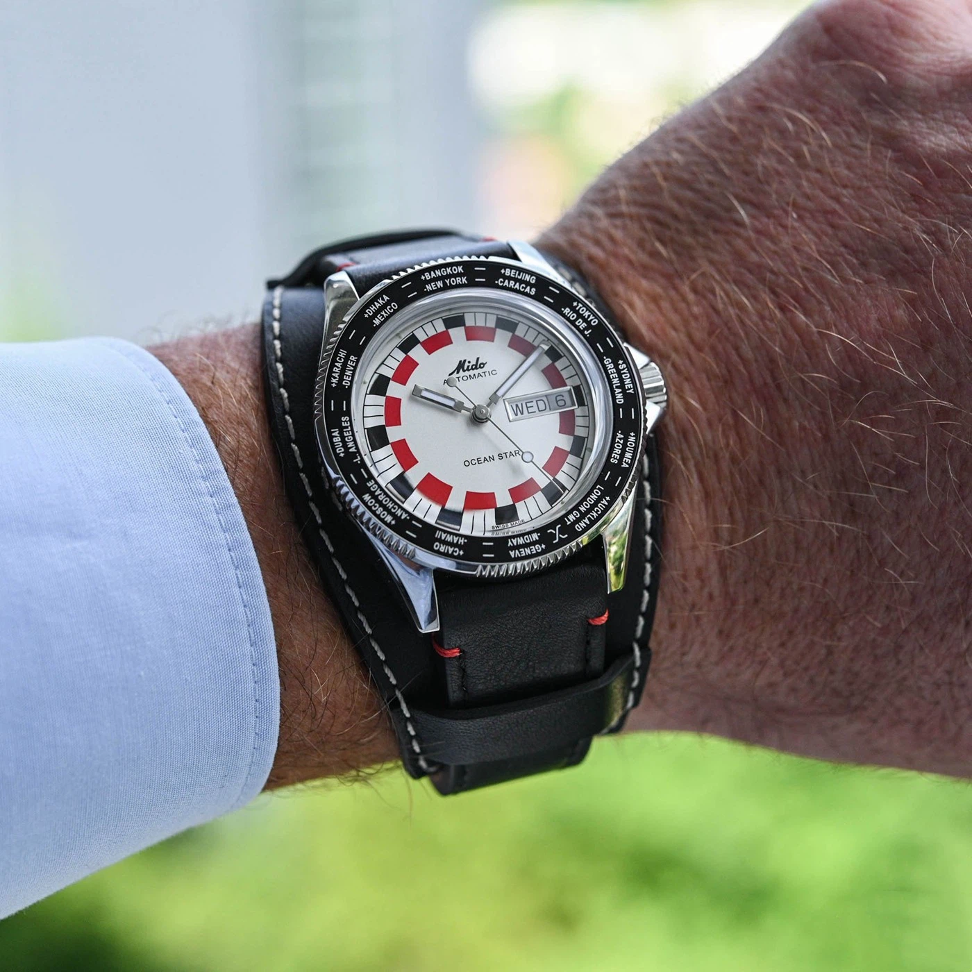 Calendar watch